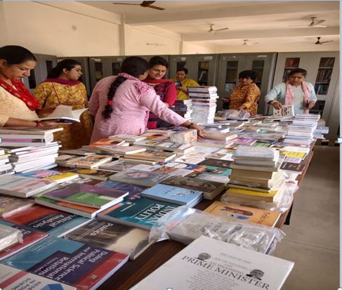 National Library Week celebrations at GDC Vijaypur